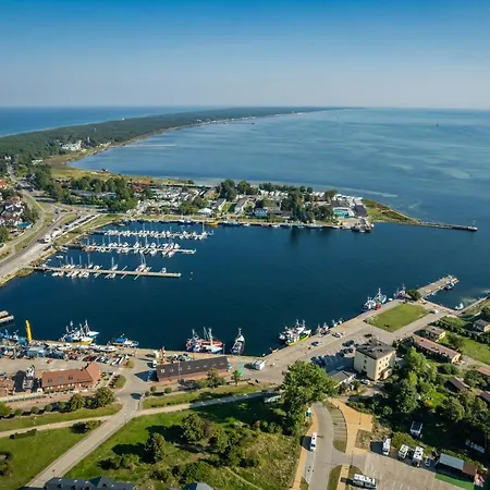 Blueapart Portowa 아파트