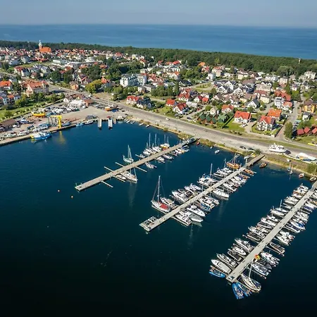 Blueapart Portowa 야스타르니아