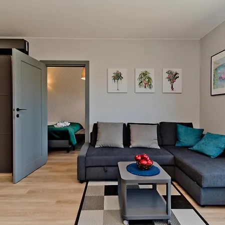 Blueapart Portowa 아파트 *