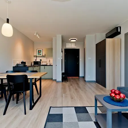 Blueapart Portowa 야스타르니아